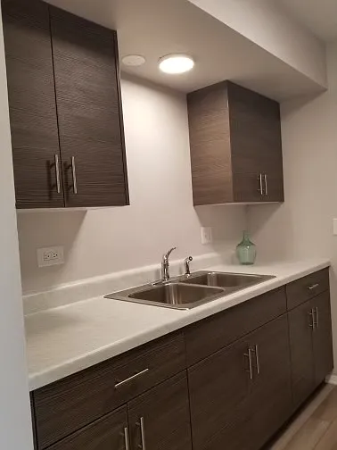 Building Photo - 5101 N River Rd #1M