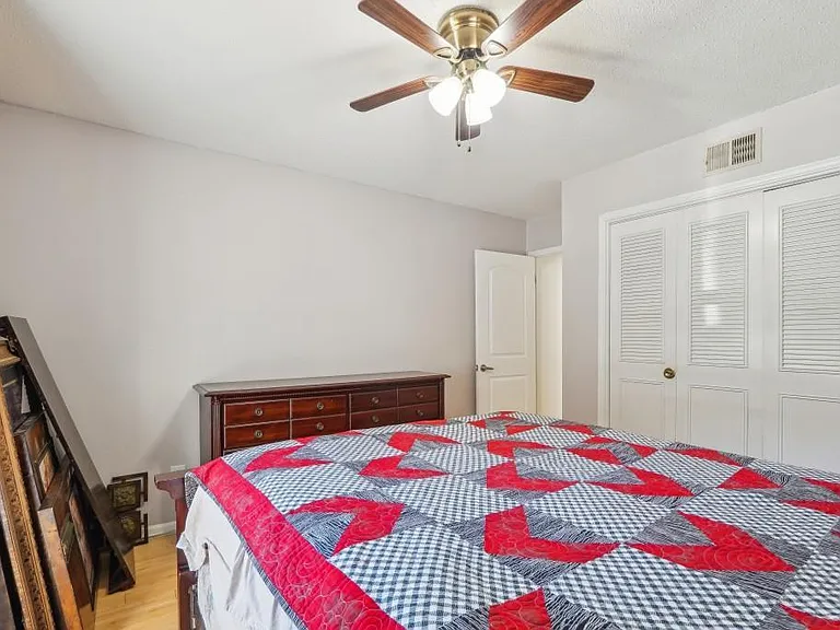 6851 Roswell Rd #F1 — Photo 20