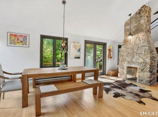 2 High Trail Rd, New Fairfield, CT 06812
