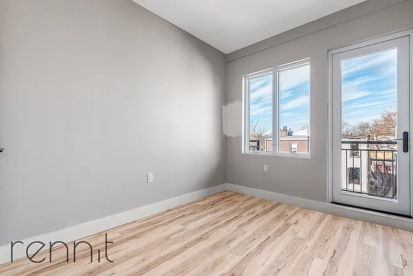 Rented by Rennit Inc. | media 4