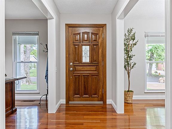 2nd image of 13134 Strawberry Way