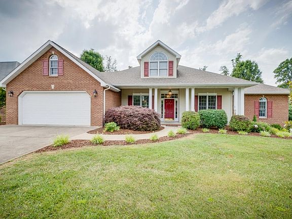 4th image of 123 Oakwell Ln