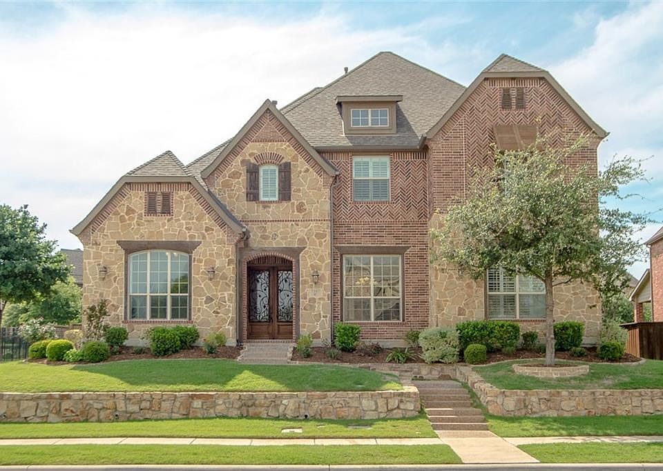 1st image of 7107 Angelina Dr