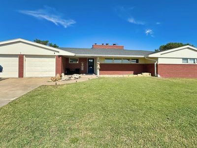 522 E 1st St, Lucas, KS, 67648