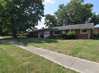 4051 Royal Oak Dr, Dayton, OH 45429