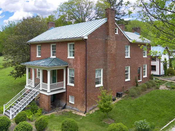 5367 W Midland Trl, Lexington, VA 24450