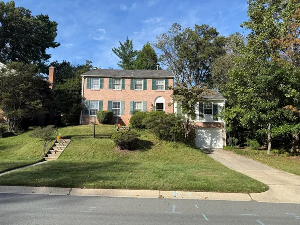 8407 Geneva Mason Rd, Potomac, MD 20854