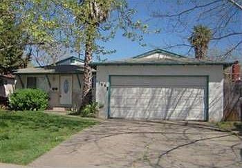 1st image of 108 Mariposa St