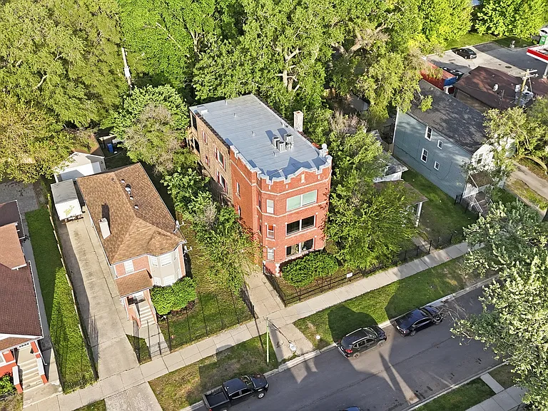 7435 S Euclid Ave #1 — Photo 24
