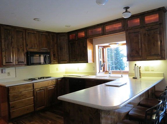 3rd image of 4205 Centennial Dr