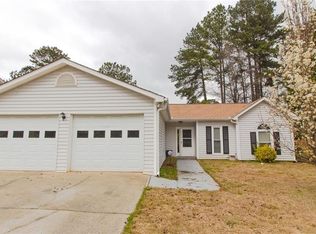 2435 Planters Cove Cir, Lawrenceville, GA 30044
