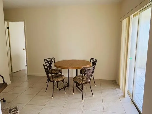7402 NW 94th Ave — Photo 11