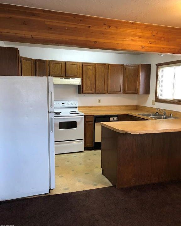 1st image of 11427 Heritage Ct APT 6