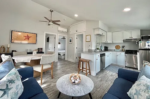 34 E Pompano Way Photo 1