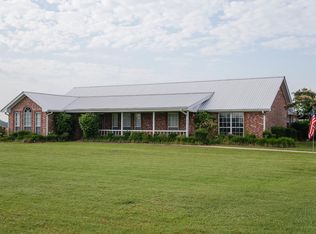 8573 Fm 79, Sumner, TX 75486