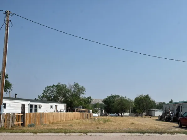 1440 Devon St, Clearmont, WY 82835