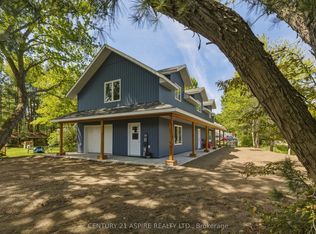 32 Wilson St, Laurentian Hills, ON K0J1J0