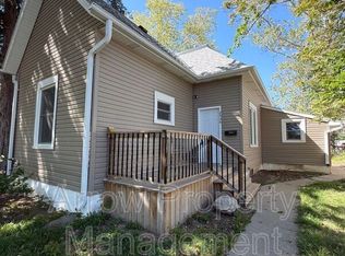 2434 W St, Lincoln, NE 68503