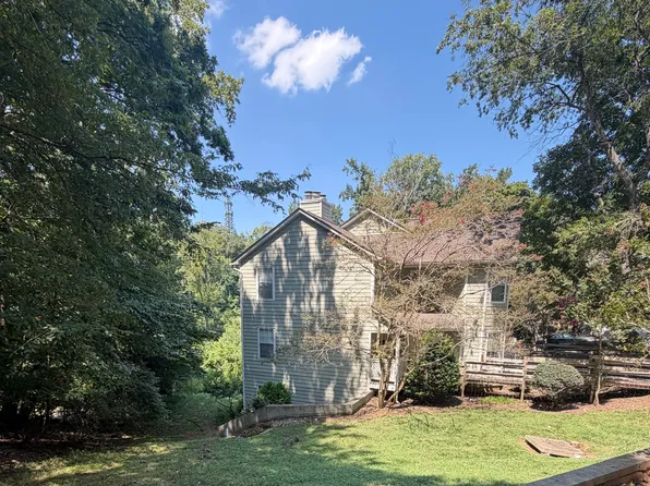 6510 Clavell Ln APT F, Charlotte, NC 28210