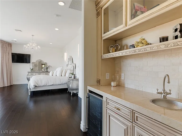 779 Clove Ct — Photo 38
