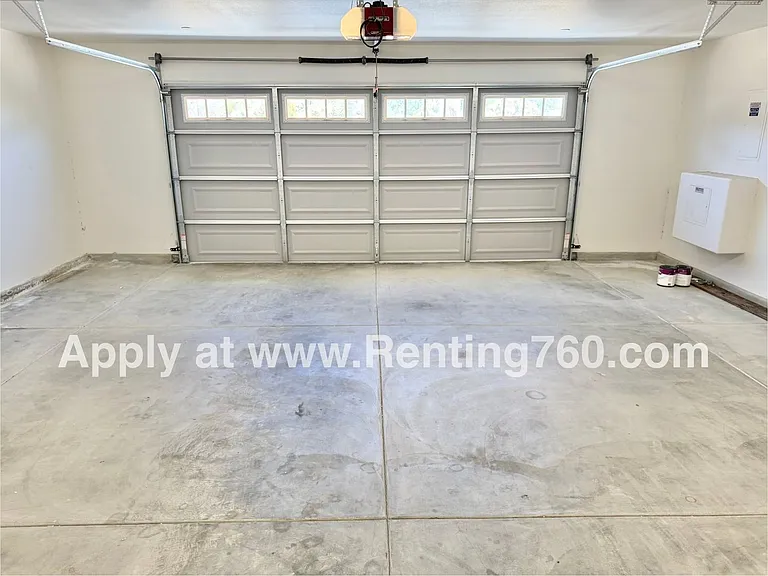 8621 Amador Ave — Photo 31