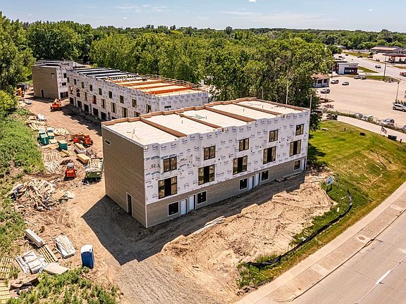 2nd image of 228 S Highway 71 Unit B6