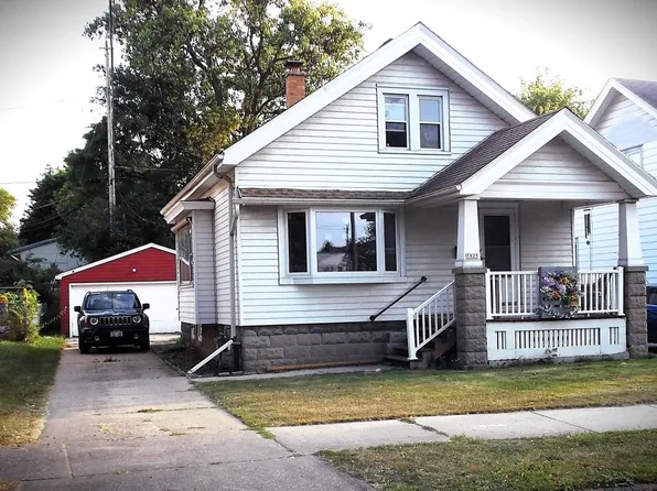 5825 West Saint Paul AVENUE, Milwaukee, WI 53213