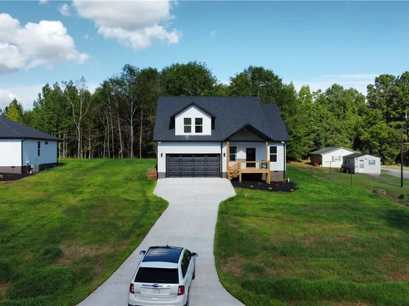 1310 Vandale Pl, Anderson, SC 29626