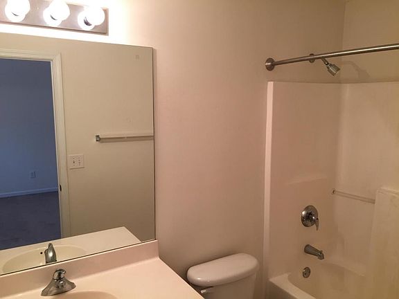 4th image of 4827 Poplar Crest Way #60G