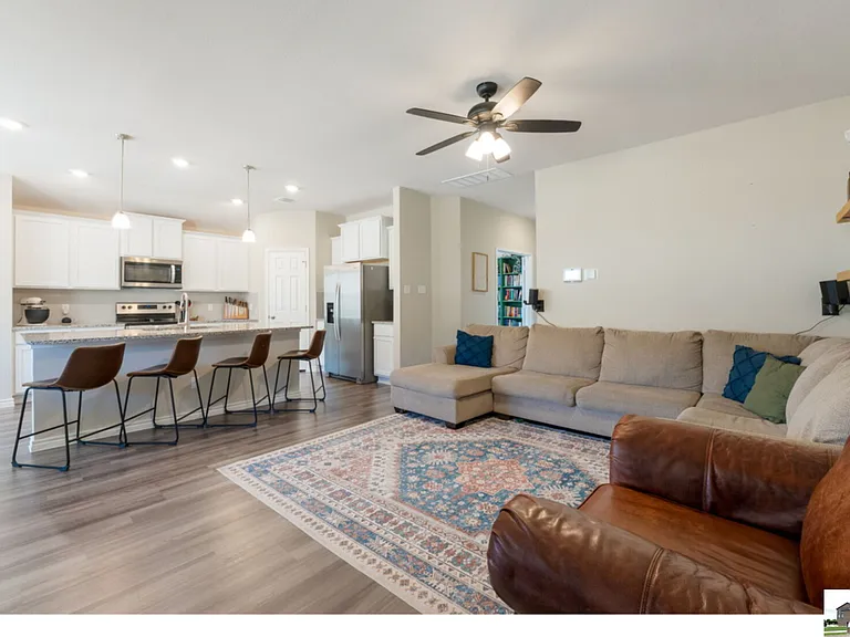 110 Ayla Marie Dr — Photo 8