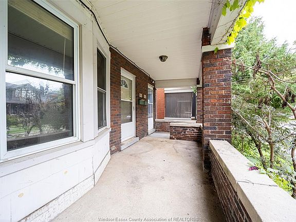 4th image of 986 Windermere Rd