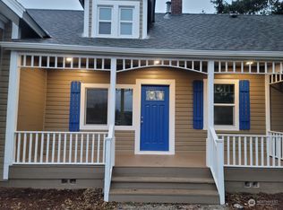 1131 Porter St, Enumclaw, WA 98022