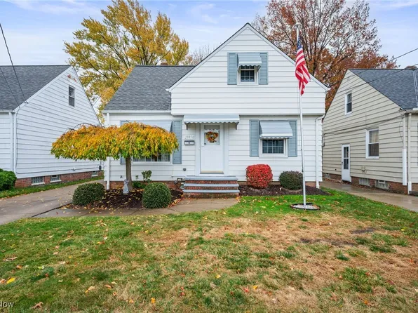 29950 Elgin Rd, Wickliffe, OH 44092