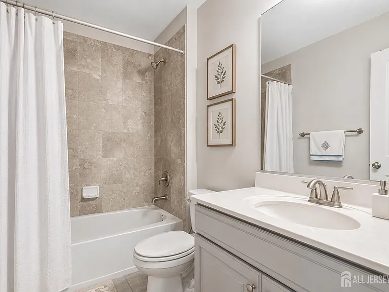 2208 Massey Ln — Photo 11