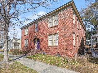 910 E 35th St, Savannah, GA 31401