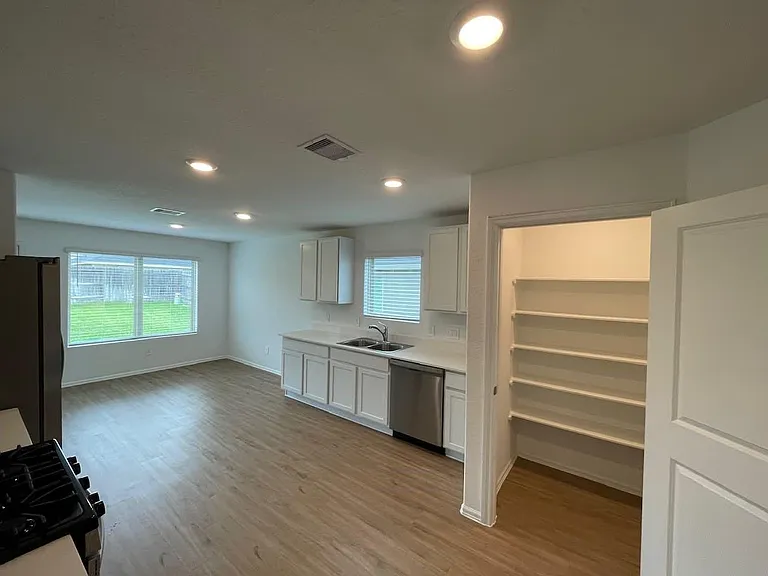 24130 Sundown View Ln — Photo 8