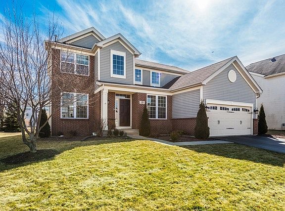 2nd image of 19 E Ellington Ct