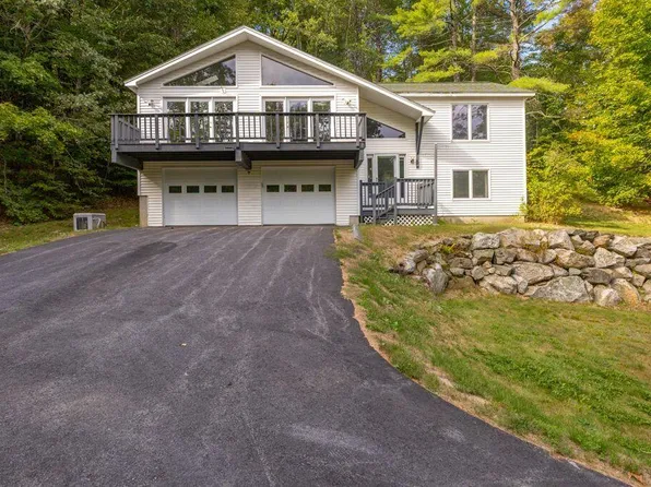 39 Brackett Road, New Gloucester, ME 04260
