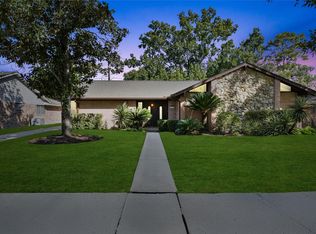 5830 Yarwell Dr, Houston, TX 77096