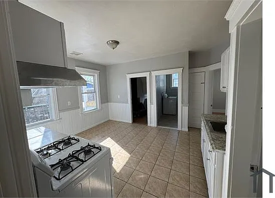 31 Olga Ave #3 — Photo 7