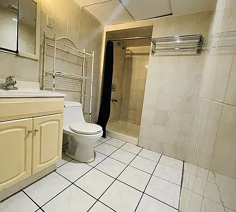 5th image of 8031 188th St