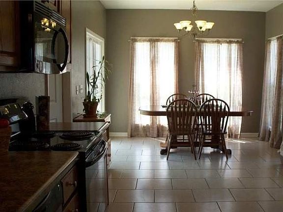 5th image of 231 Jordyn Bailey Dr