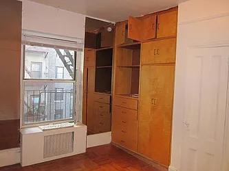 Rented by Manhattan Flats