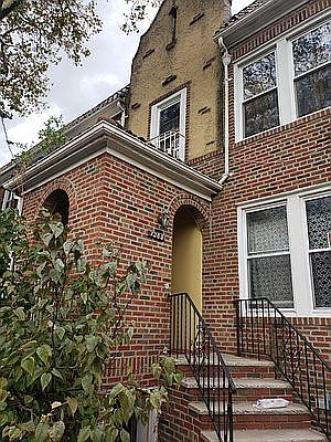 1st image of 1369 E 38th St Floor 2