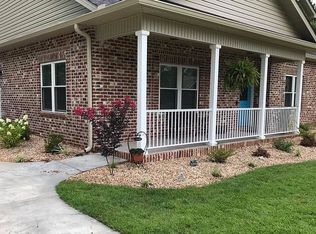 203 N Hamptons Pl, Perry, GA 31069