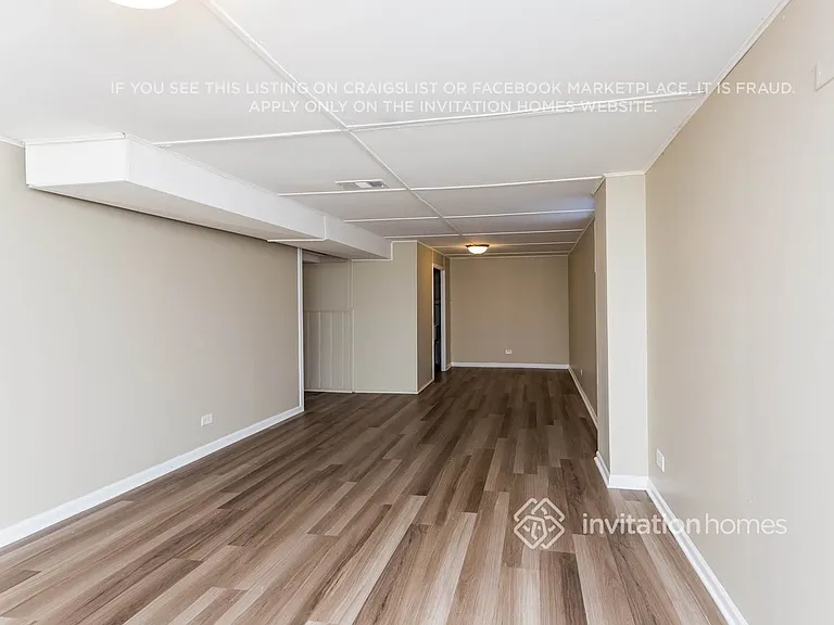 2526 Maple St — Photo 16