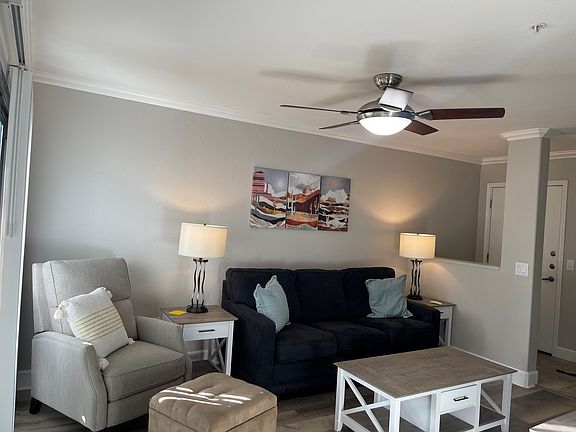 40103 living room 1_01052023