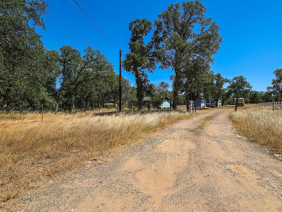 2nd image of 6831 Pork Chop Ln