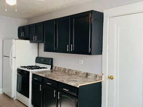 6330 28th Ave, Kenosha, WI 53143