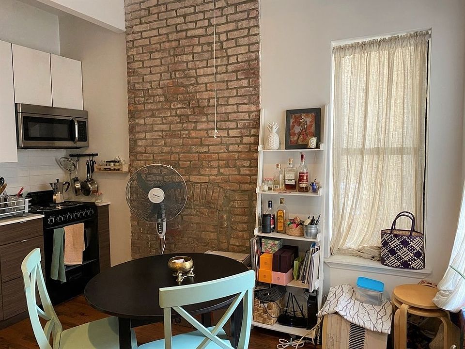 1st image of 165 W 127th St APT 2A